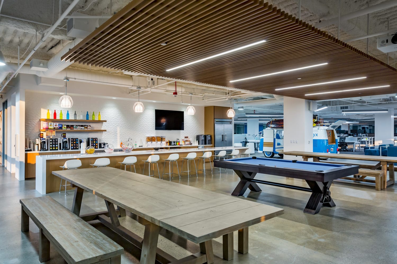 13ALTX_0001_000_Alteryx_HQ_Irvine_N11_medium The first open suite at Alteryx