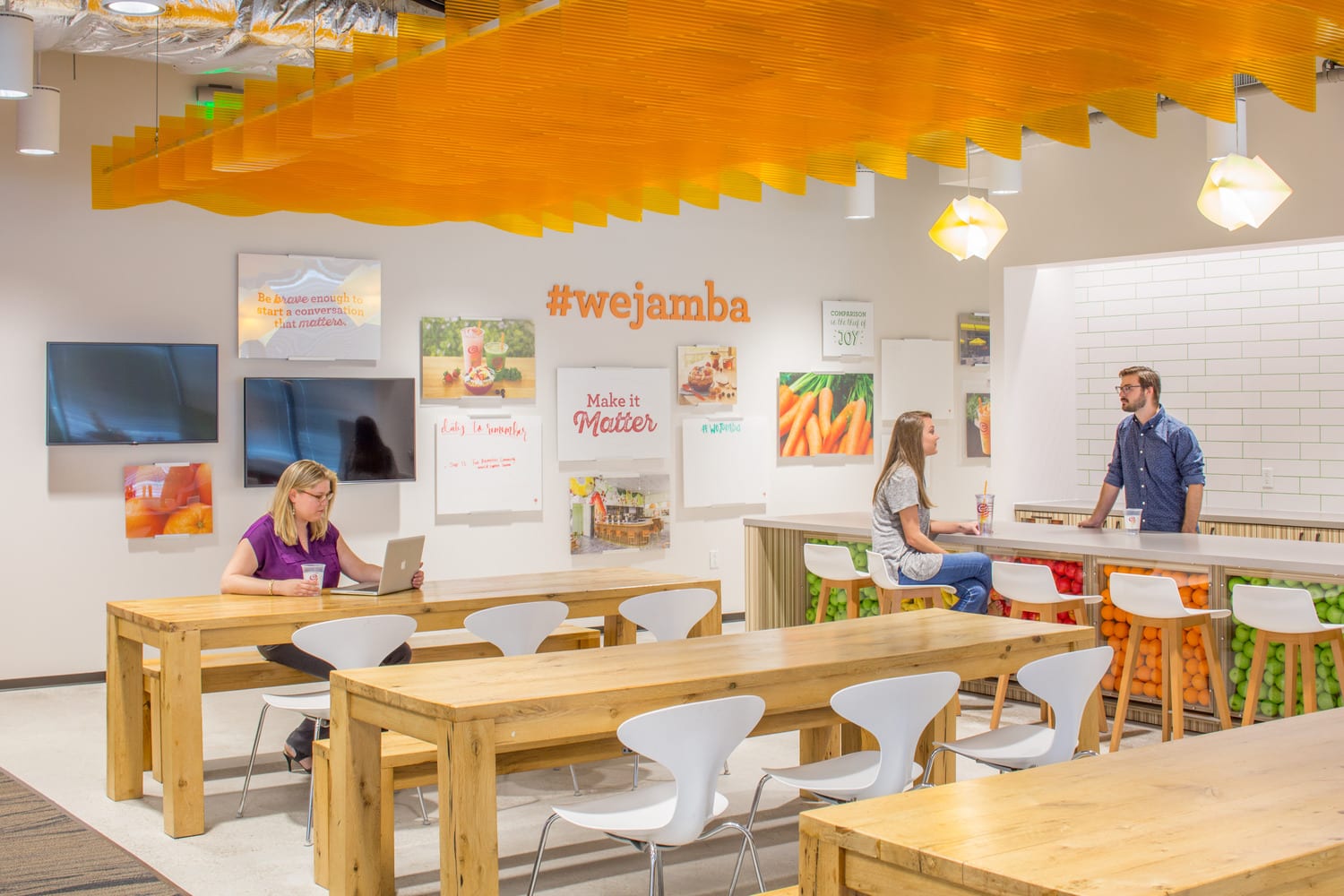 06JAGX_0001_000_Jamba_Juice_HQ_Frisco_TX_N29_medium Jamba Juice Kitchen Area