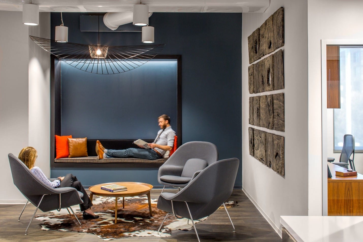 Amegy Bank Waiting Area The living room area at Amegy Bank's office.