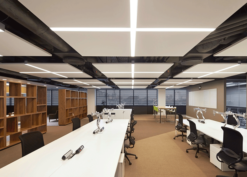 Confidential Tech Client. Photo by Hufton and Crow.