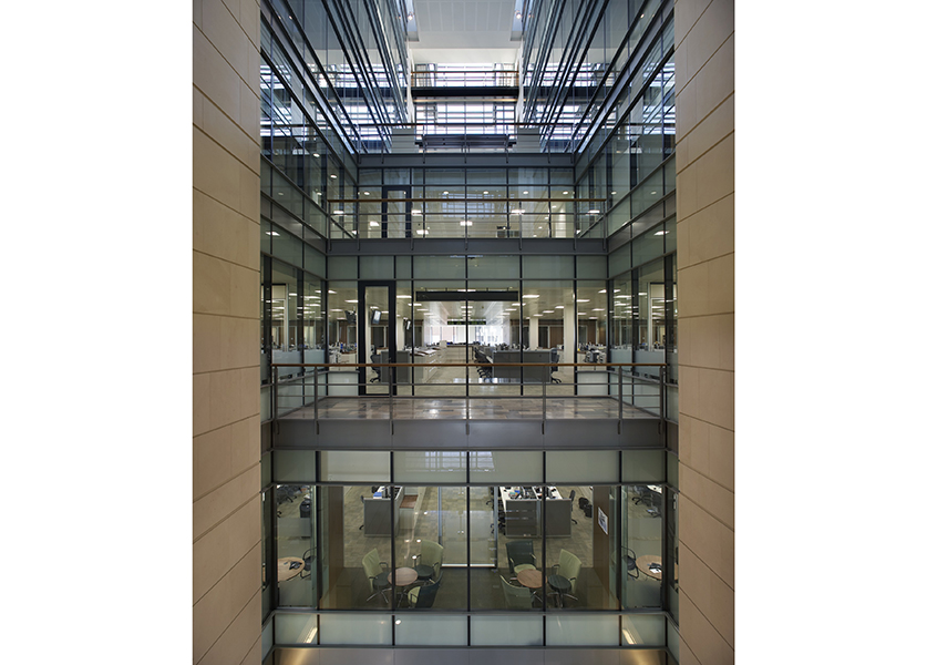 Merrill Lynch in London. Photo © IA Interior Architects.
