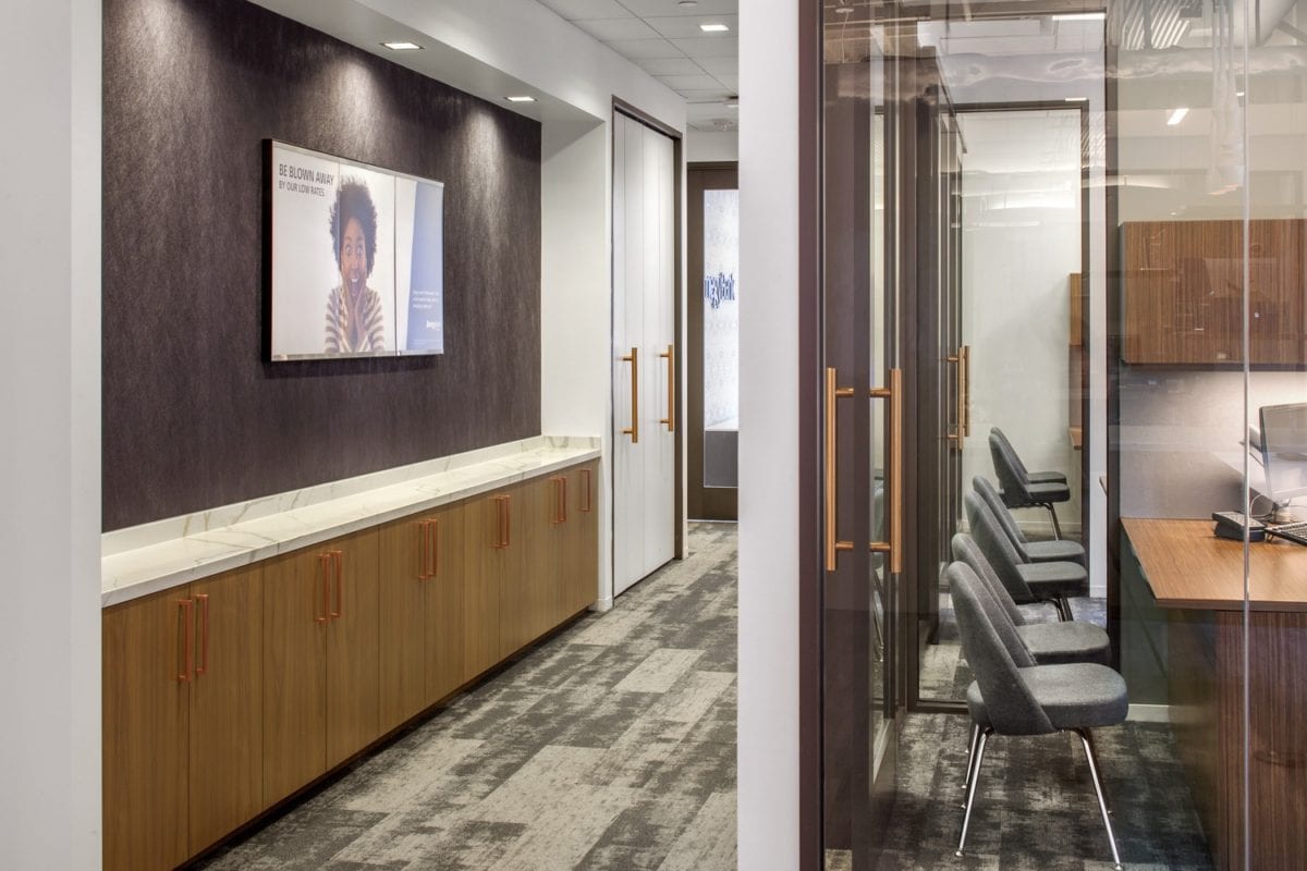 Amegy Bank in Houston. Photo by Thomas McConnell.