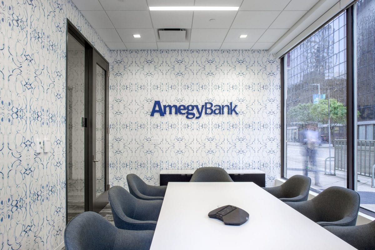 Amegy Bank in Houston. Photo by Thomas McConnell.