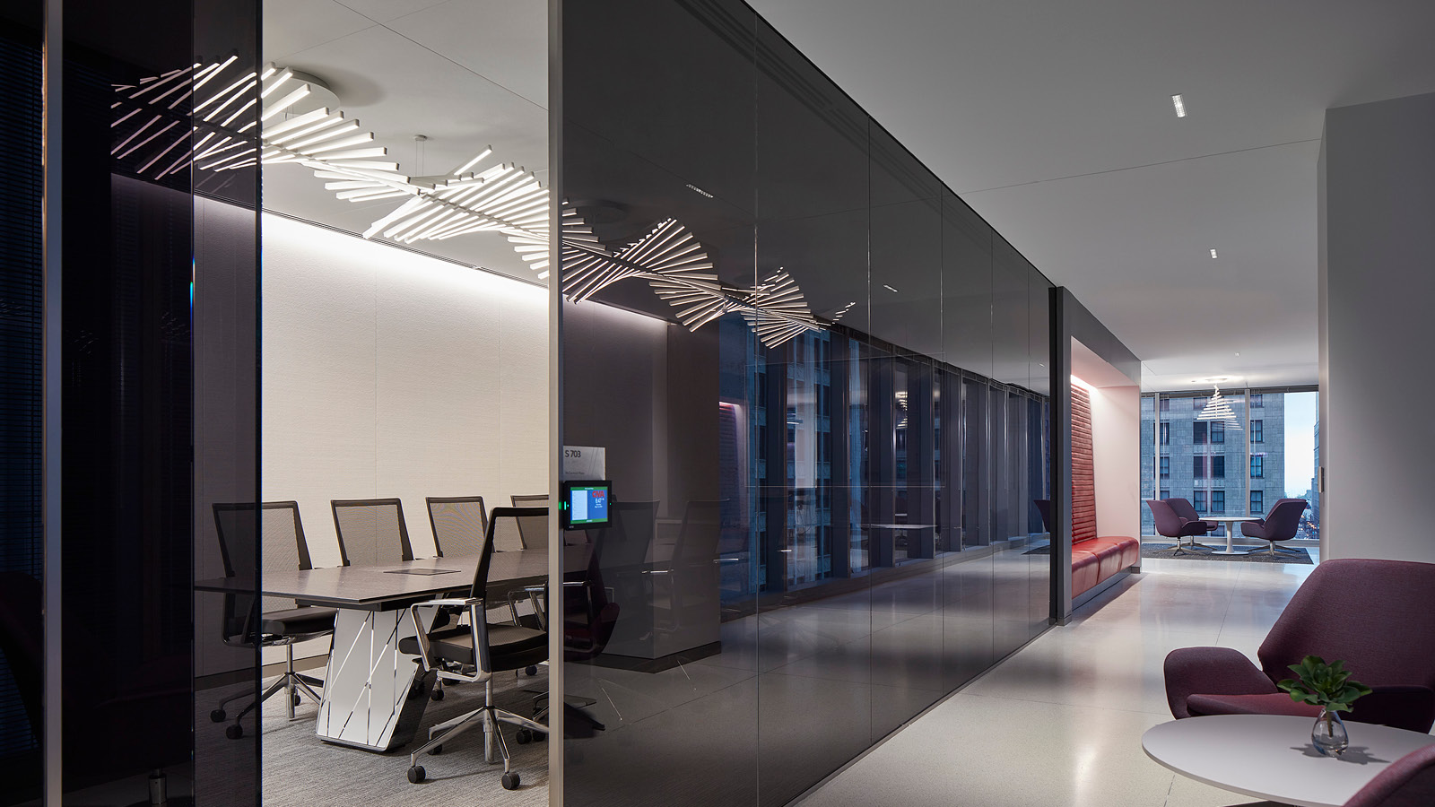 CNA Headquarters, Chicago. Photo © Tom Harris