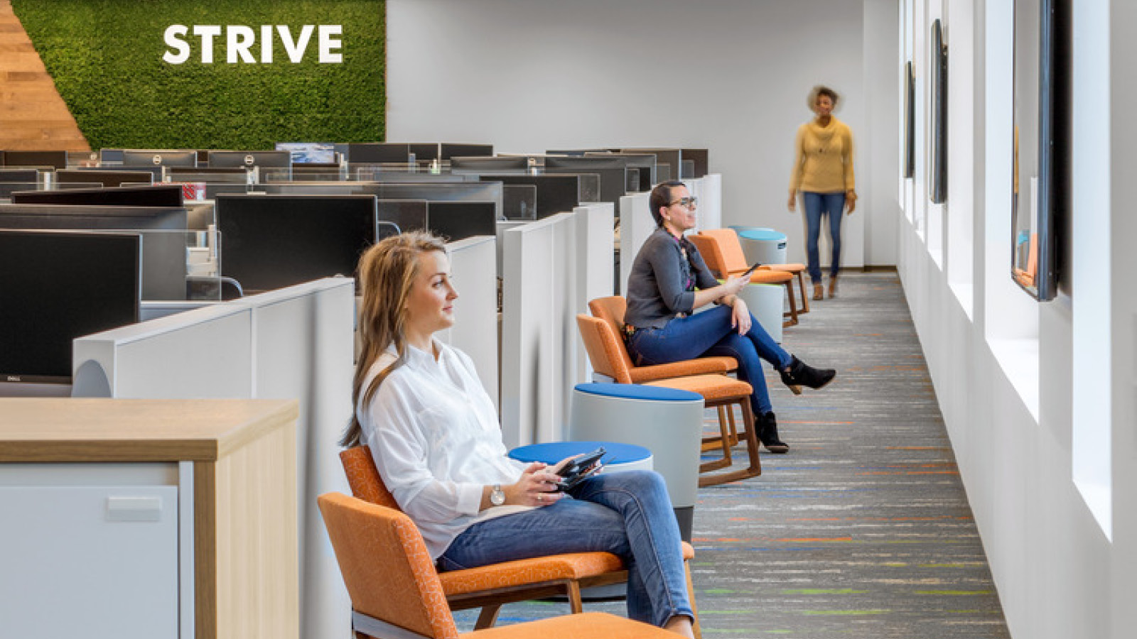 Macquarie Infrastructure Corporation in Plano, TX. Photo © Thomas McConnell LLC