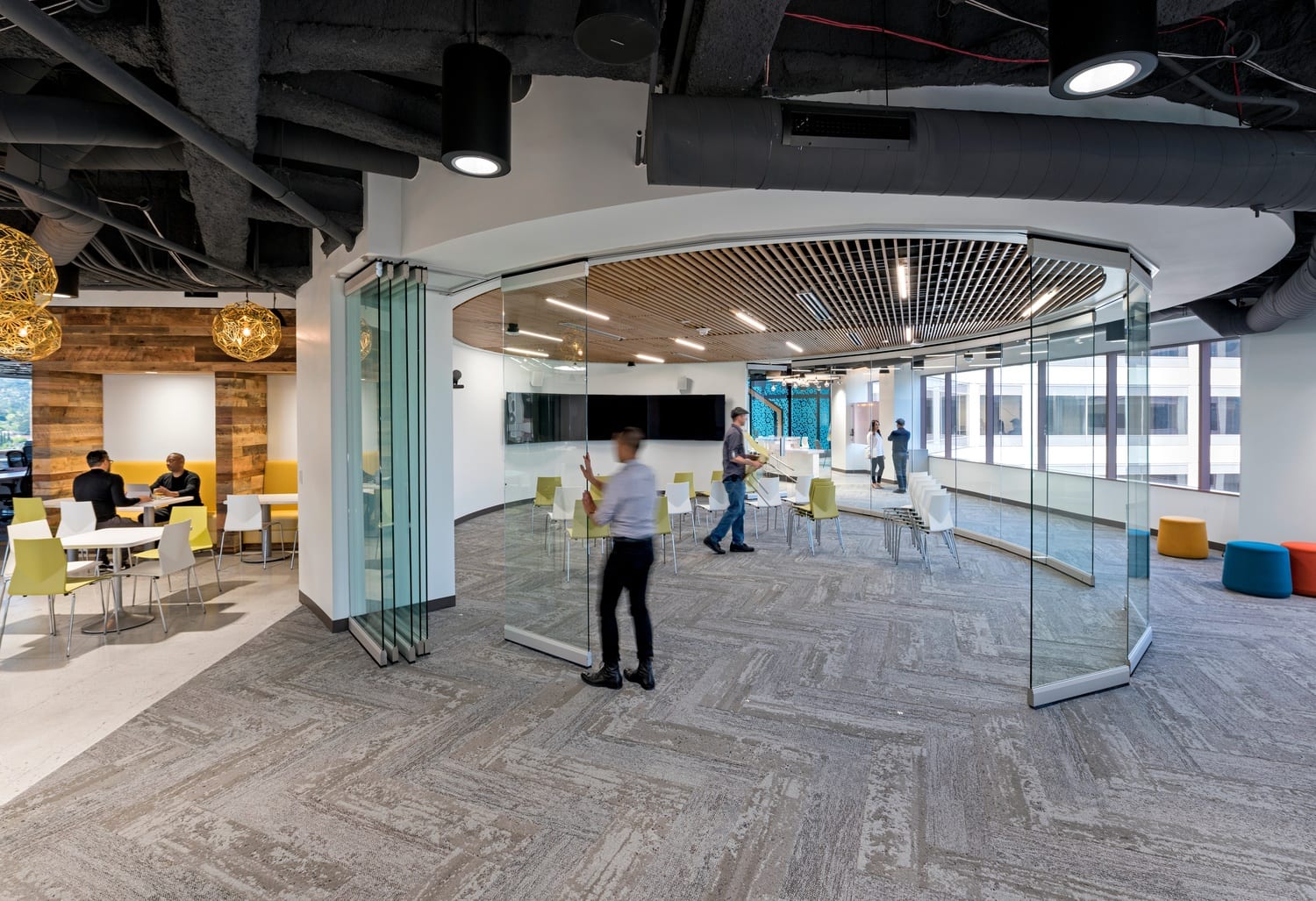 Photography © Jasper Sanidad.