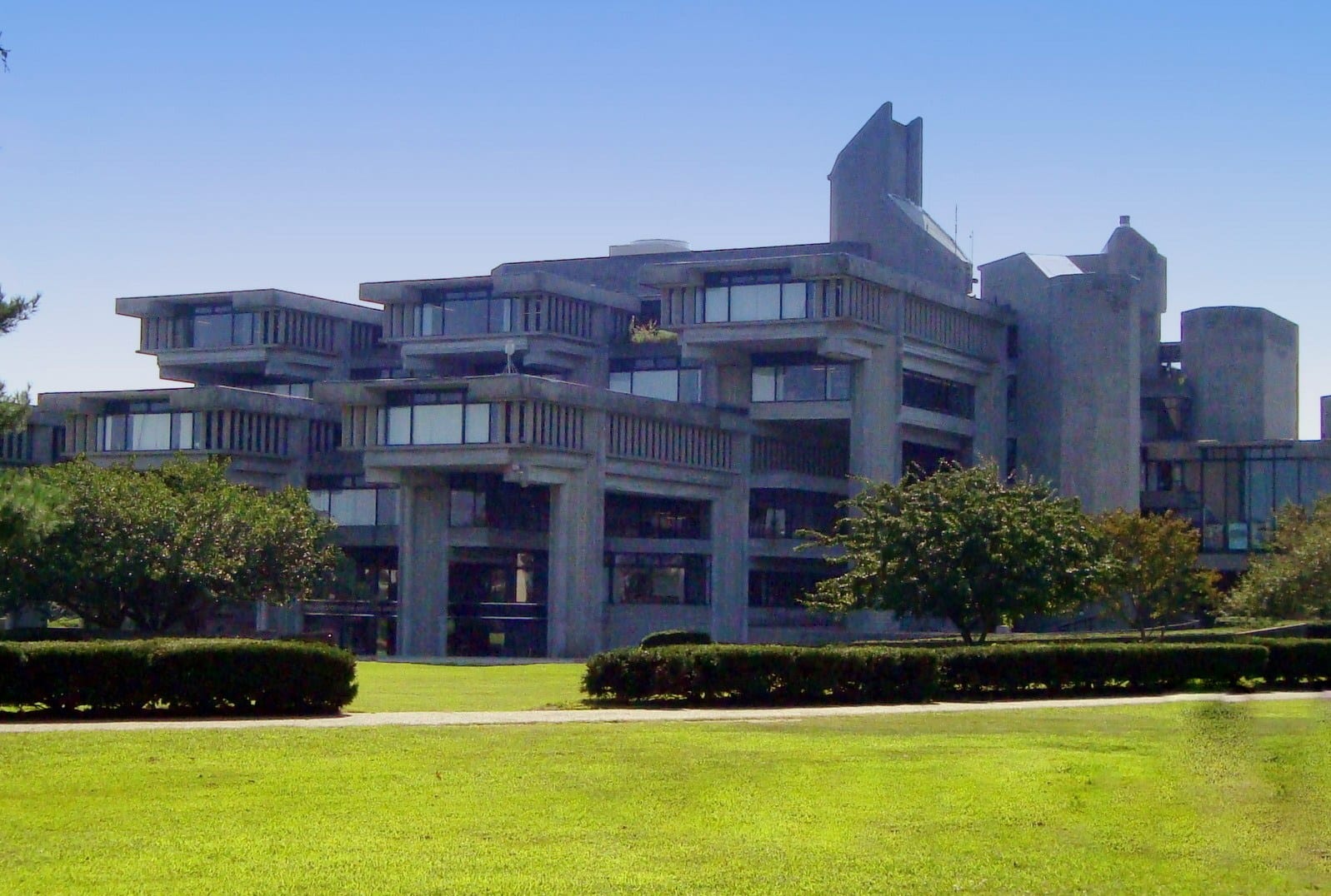 ClaireTCarneyLibrary