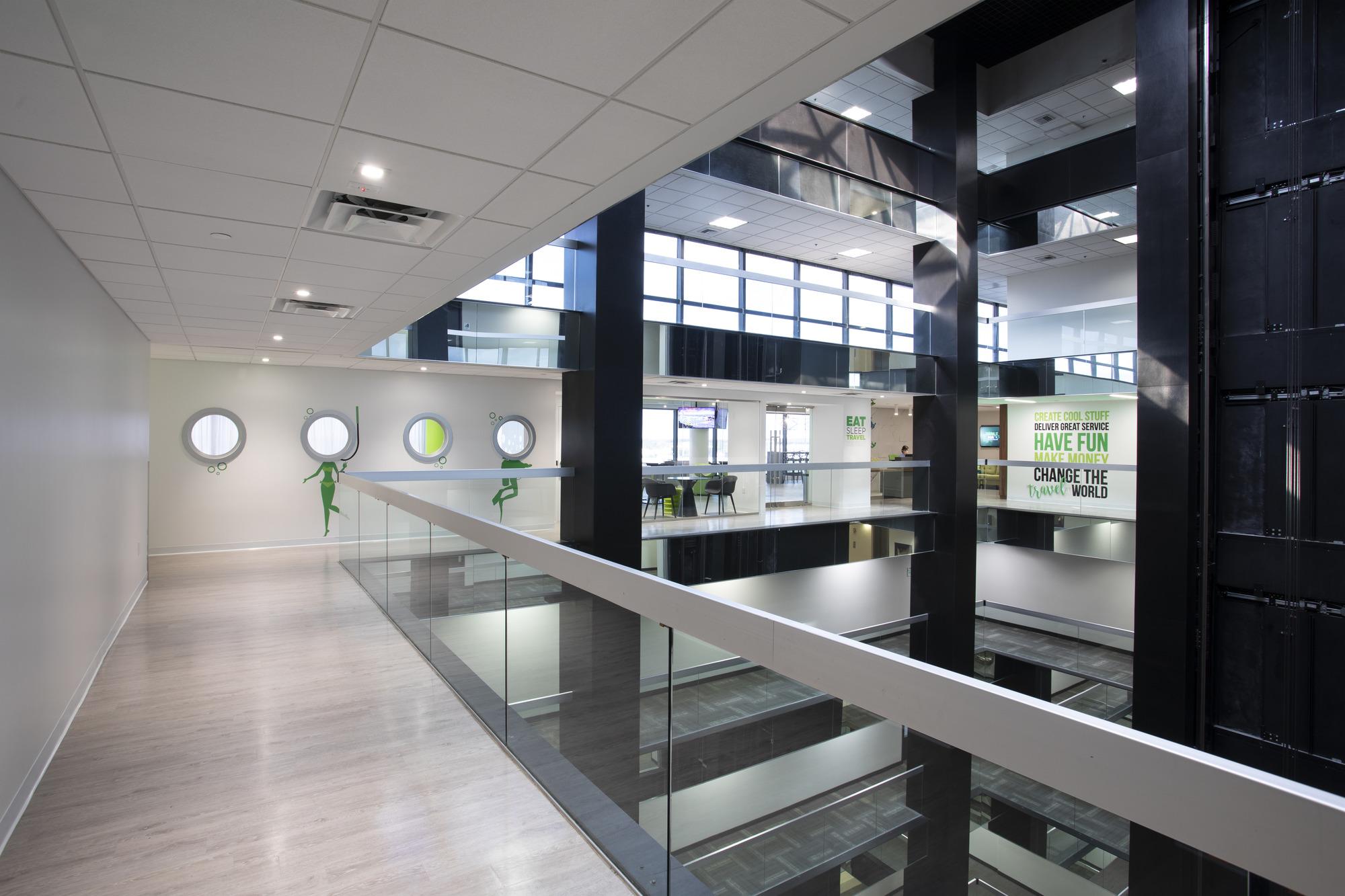 37CRSE_0002_000_N20_iawebsite Porthole windows look out to the atrium.