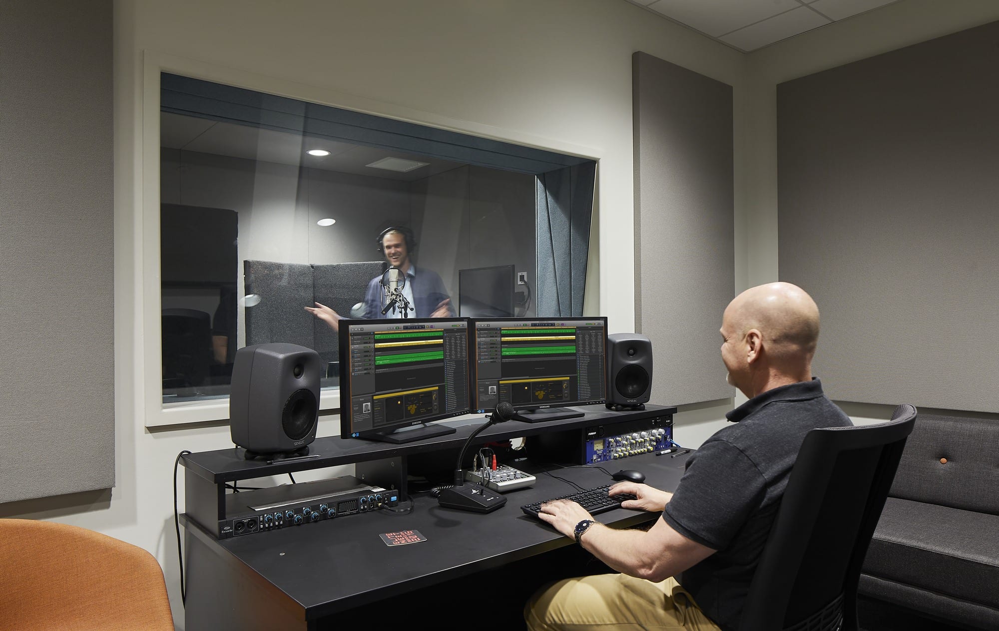 08FRDE_0001_000_Frontier_Developments_Cambridge_N10_iawebsite