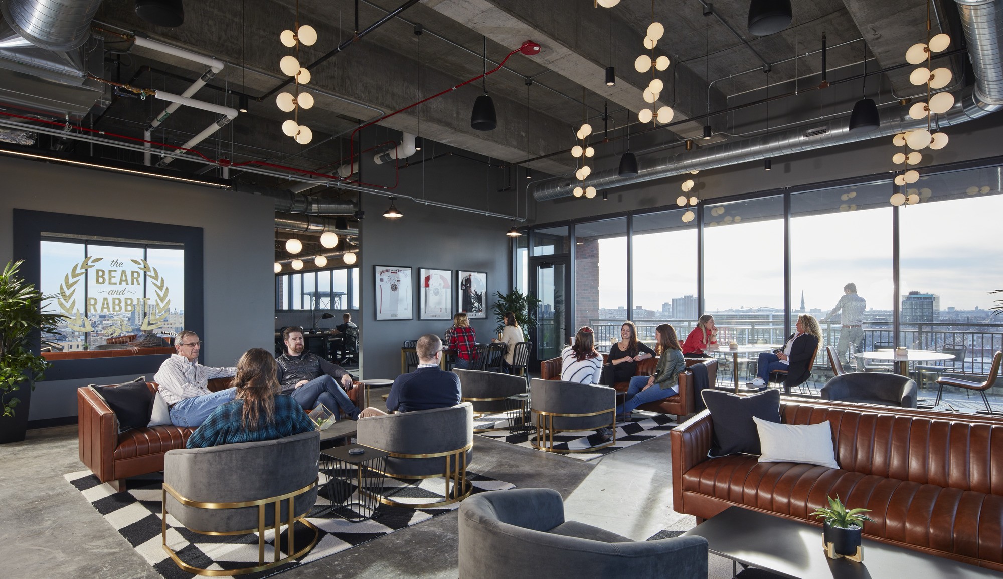 05REVO_0001_000_rEvolution_Chicago_Office_N20_iawebsite