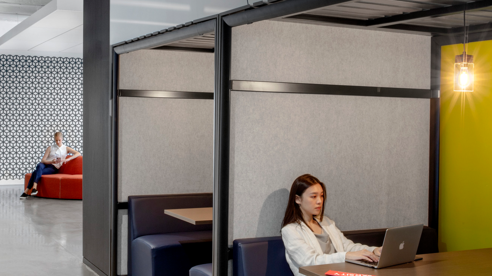 King and Spalding Atlanta individual work space