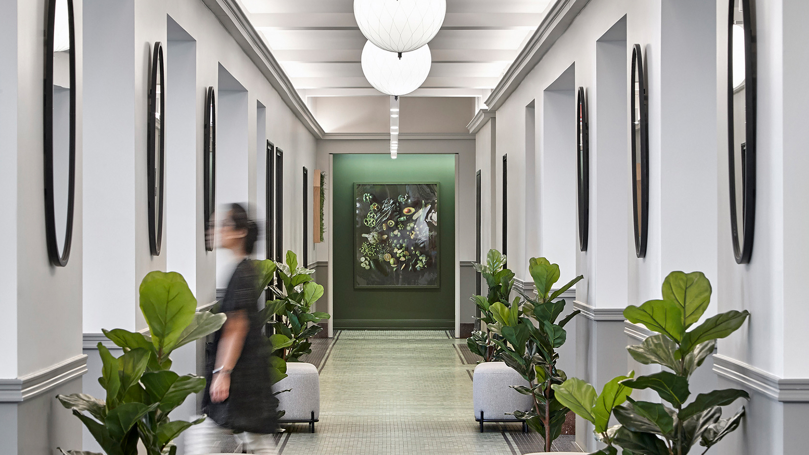 Home Chef Chicago hallway