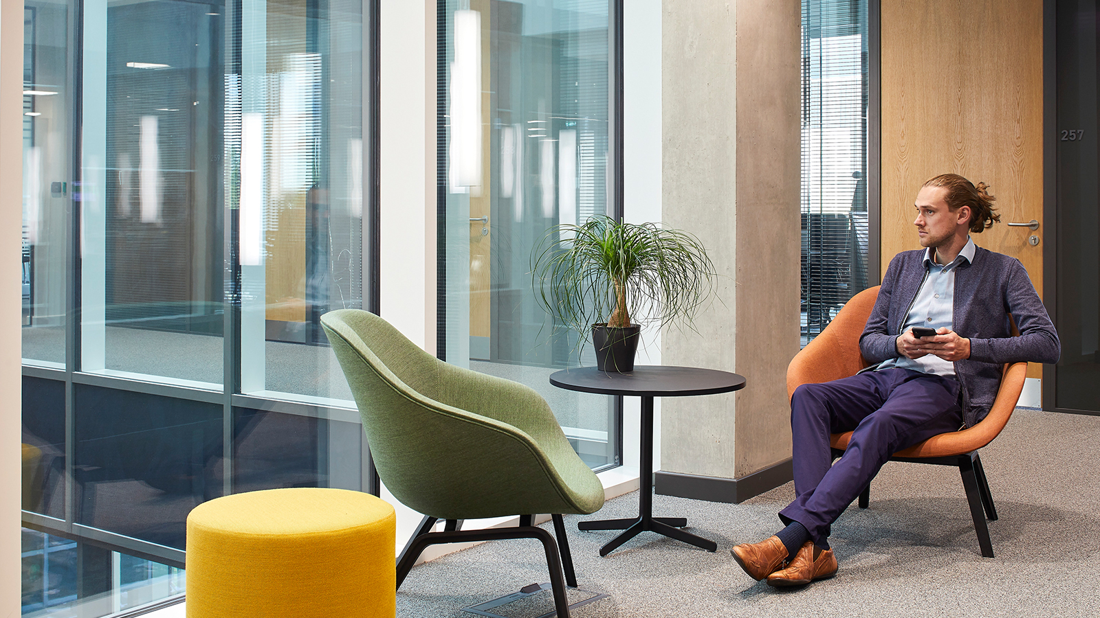 A sitting area off of the main town hall area.