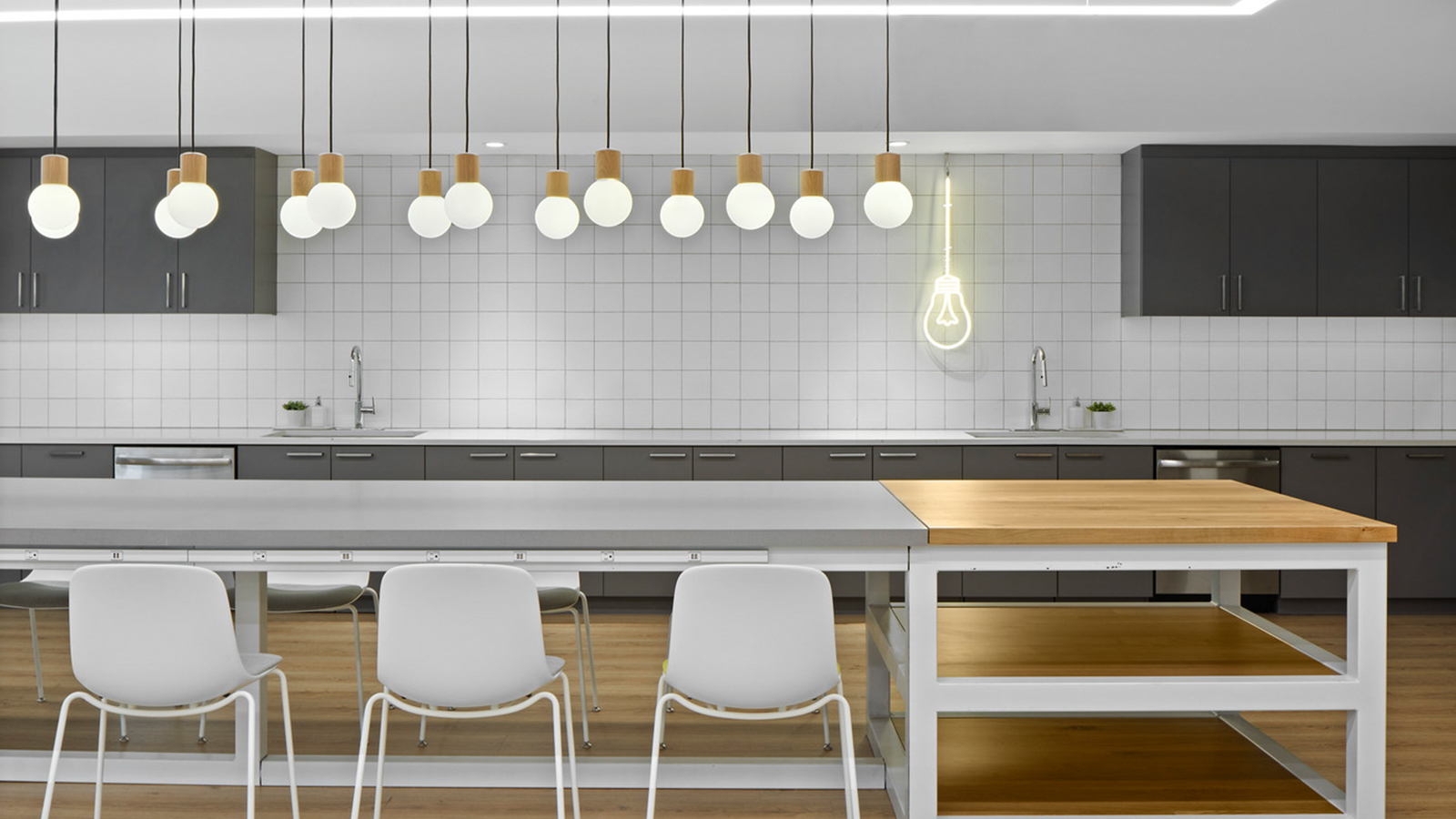 Kitchen and break space at Acoustic