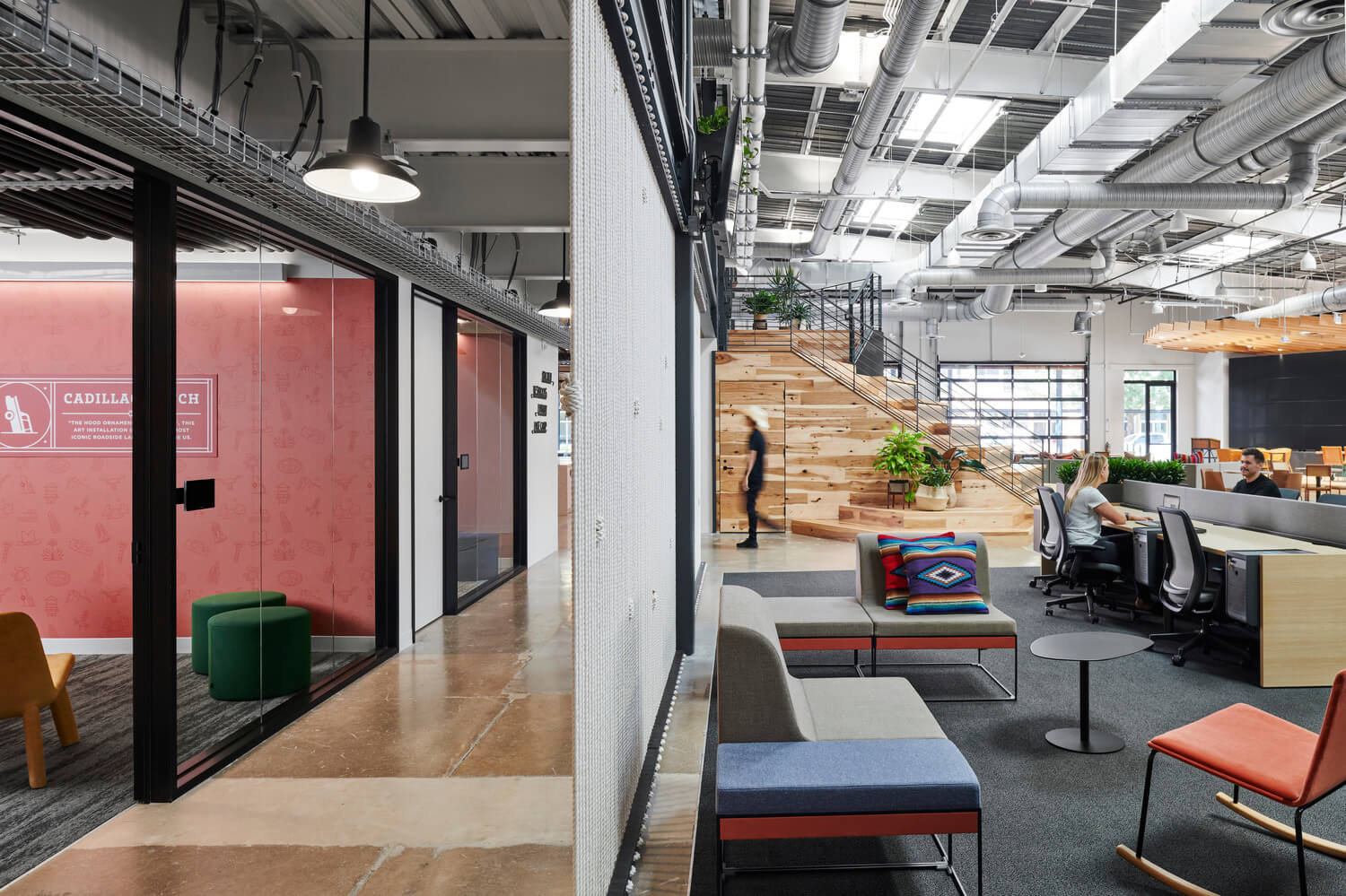 38FVOR_0001_000_H_E_B_Digital_Favor_Delivery_N32_medium (1)