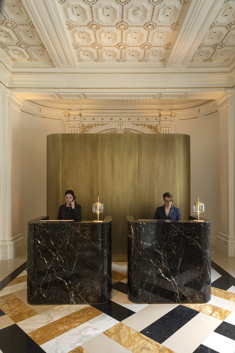 89CSGR_0001_000_N44_medium