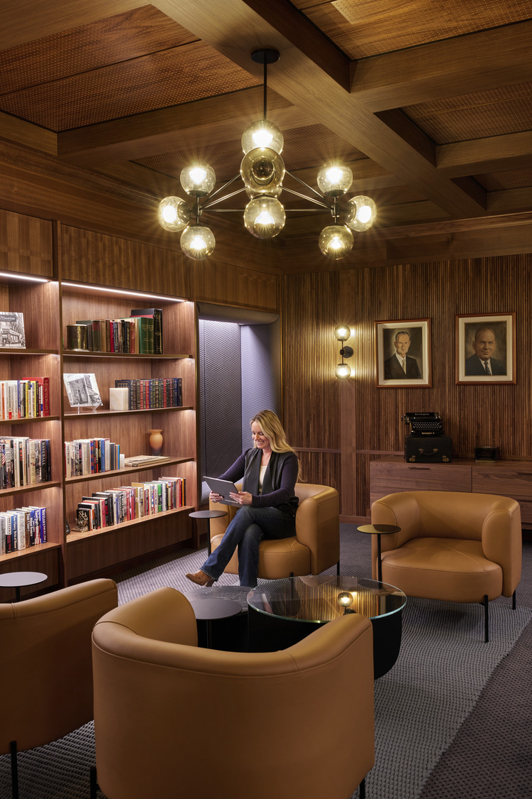 21WAFD_0004_001_Seattle_Headquarters_N10_medium