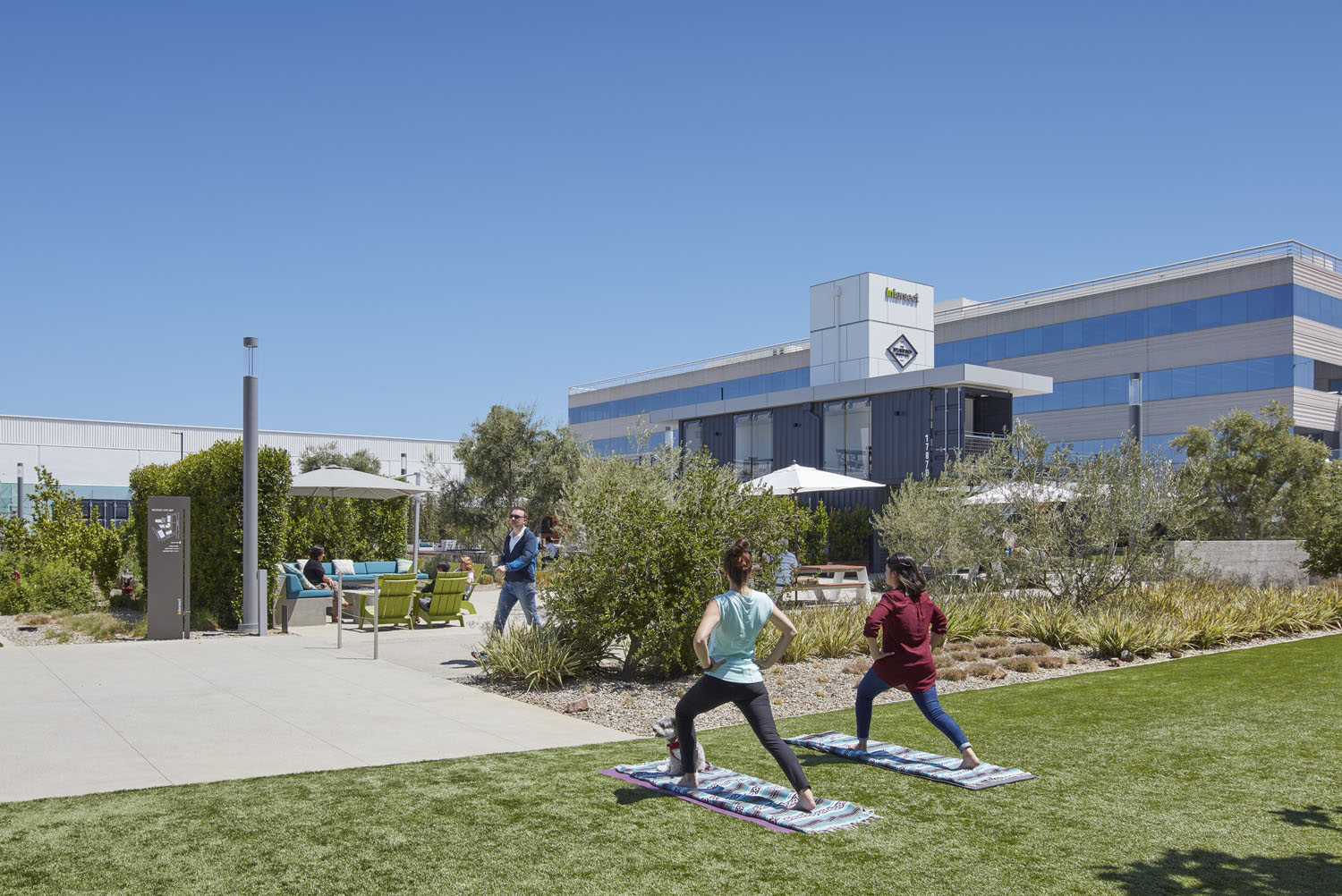 Hines Intersect Yoga