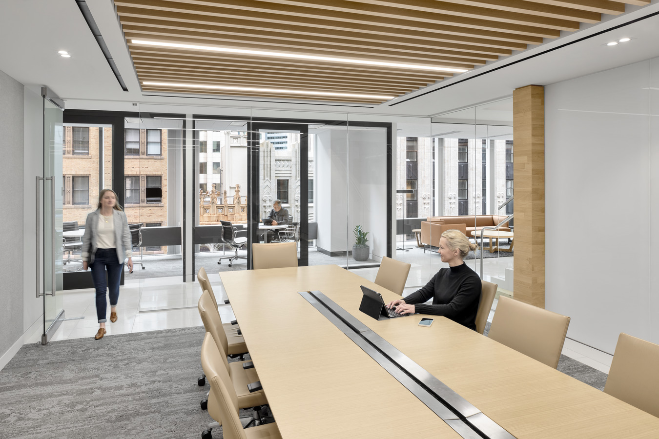 02FBML_0001_000_Farella_Braun_Martel_N5_iawebsite