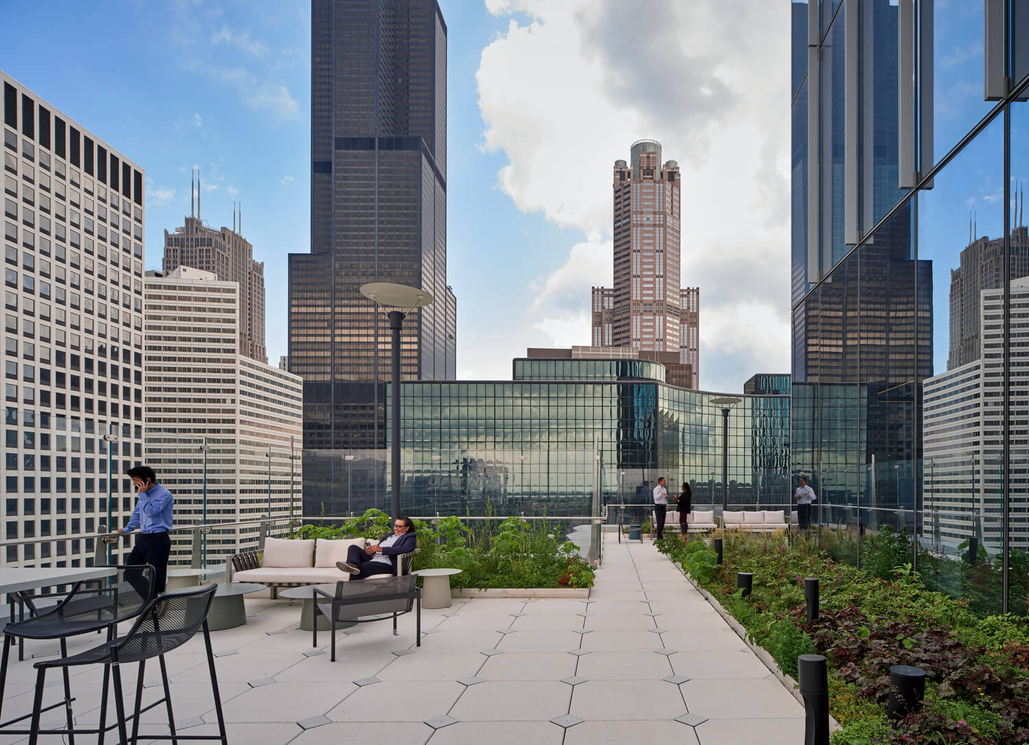 05BMOH_0037_000_BMO_Chicago_Tower_N58_medium