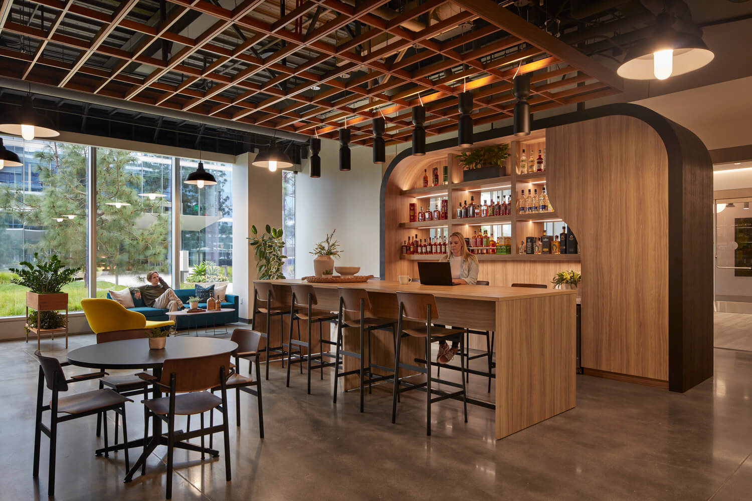 13BFBX_0010_001_N5_medium