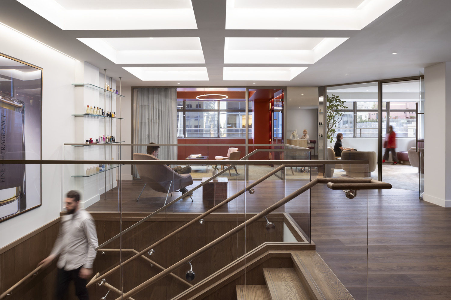 04SYMR_0001_000_N6_medium (1)