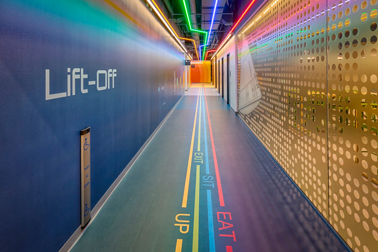 12GOOG_0049_000_Google_Brokaw_N15_medium (1)