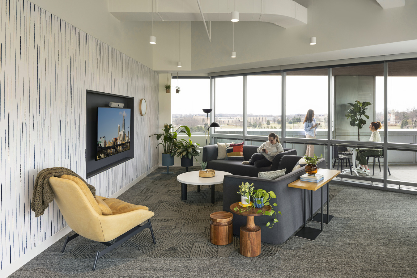 IA INTERIOR ARCHITECTS - 13815 FNB Pkwy, Omaha, NE 68154