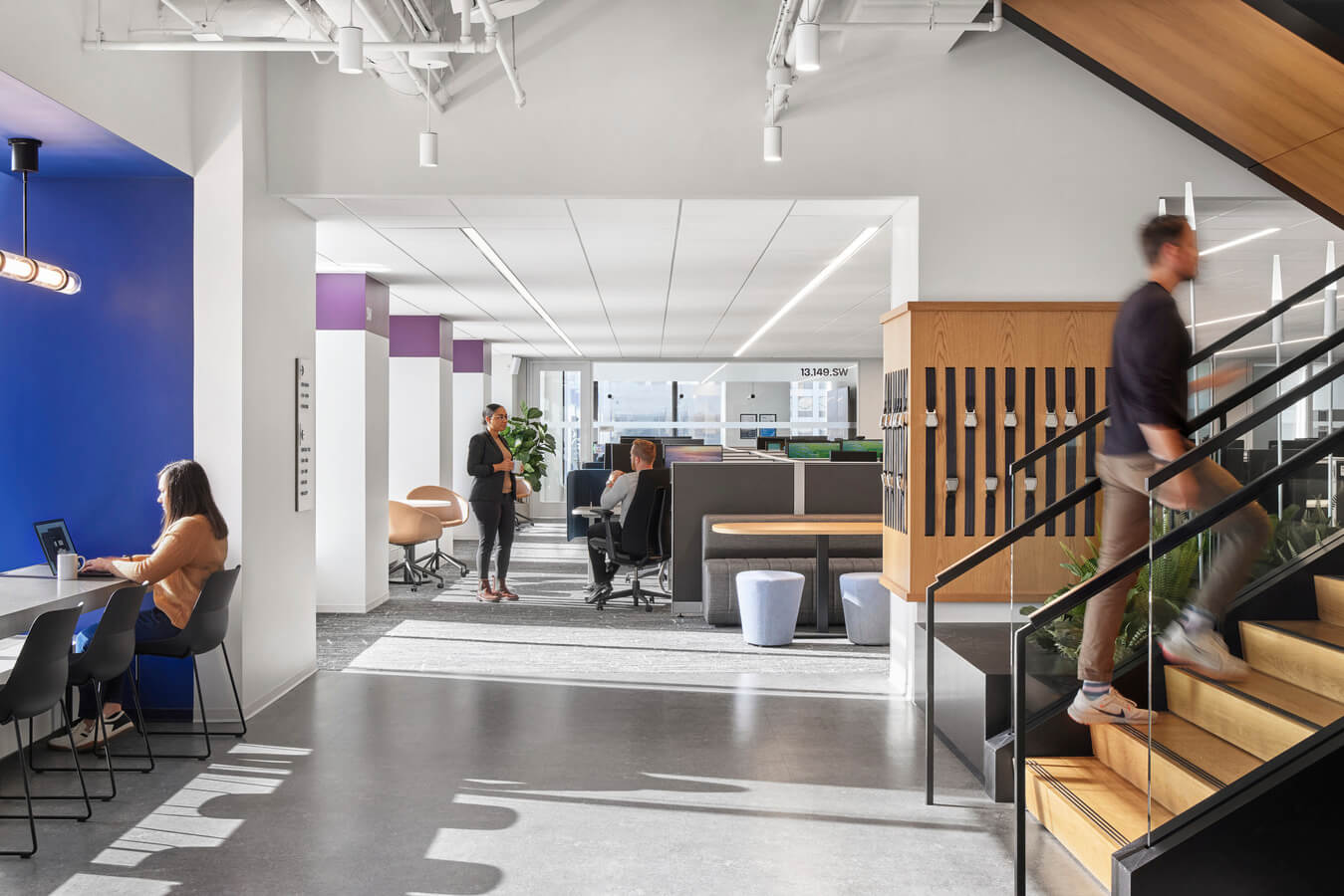 United Tower Chicago_Stair