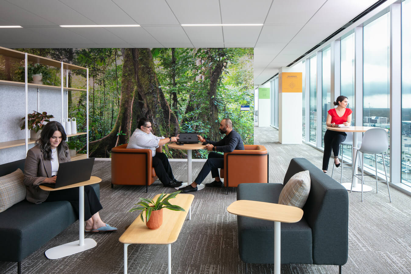 Shell USA, Inc._Woodcreek Campus Collaboration Floor Renovation_Houston TX_Collaboration Lobby(6)