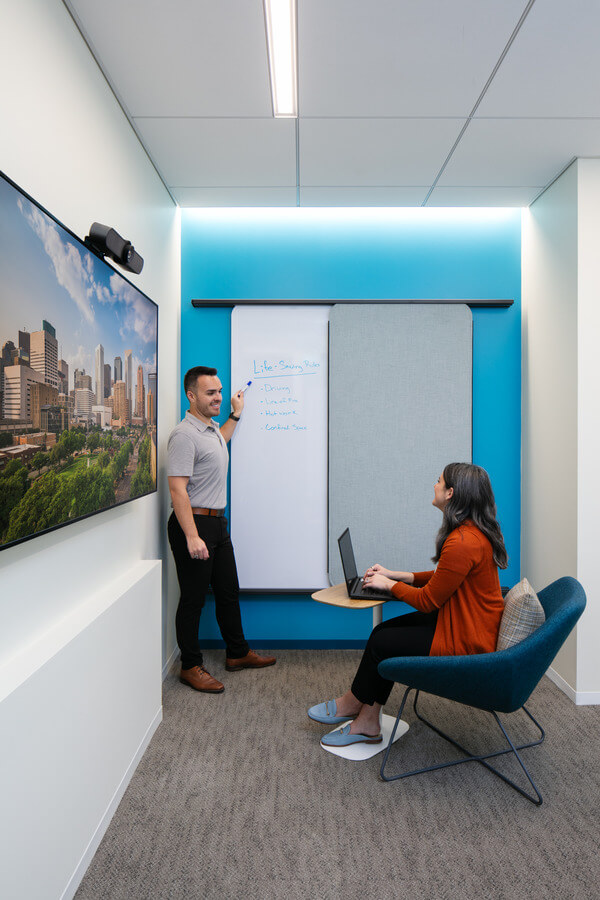 Shell USA, Inc._Woodcreek Campus Collaboration Floor Renovation_Houston TX_Conference Room(4)