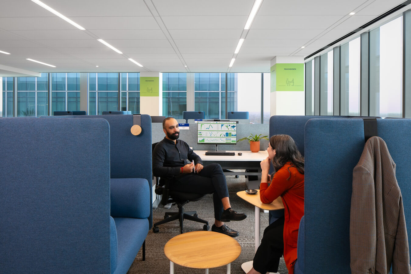 Shell USA, Inc._Woodcreek Campus Collaboration Floor Renovation_Houston TX_Workstation(5)