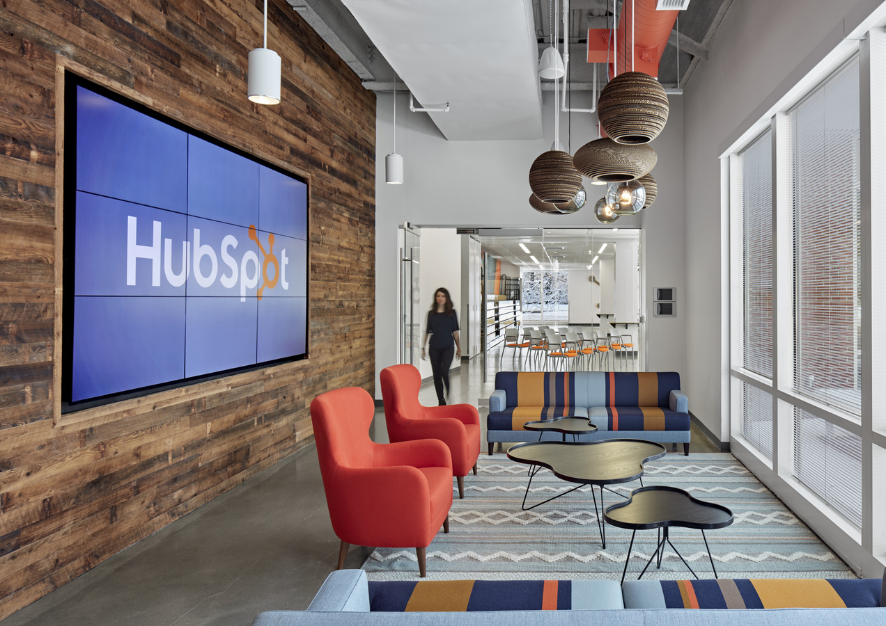 HubSpot Cambridge Lounge