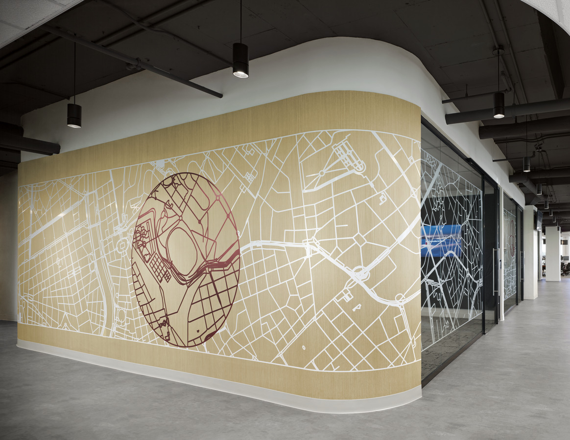 Trapeze_Expansion_Mississauga_Graphic Wall