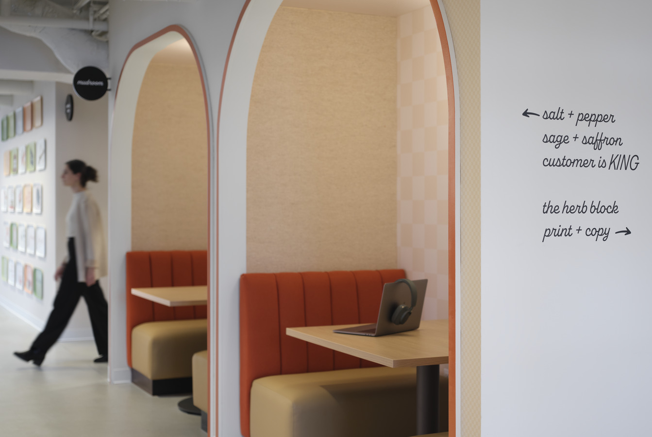 Relish Works Chicago Booths